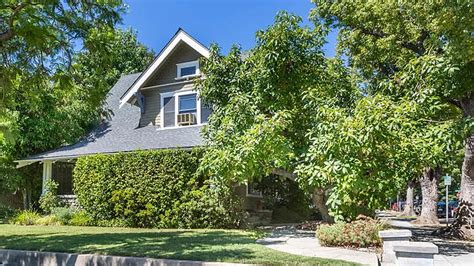 Jamie Lee Curtis' House From 'Halloween' For Sale For $1.8 Million