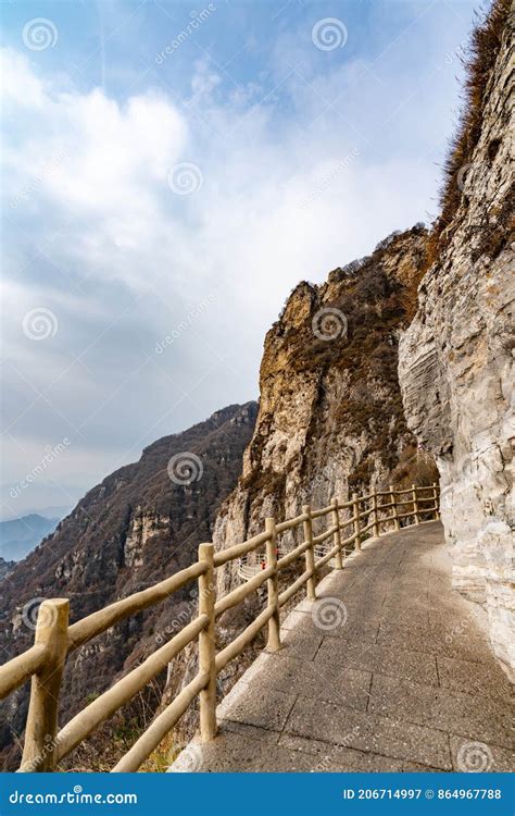 ä¸­å›½æ²³åŒ—çœ ç™½çŸ³å±±æ™¯åŒºé£Žæ™¯Baishi Mountain Scenic Spot in Hebei Province, China Stock ...