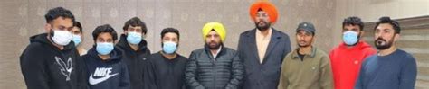 Punjab Ministers Meet Illegal Indian Immigrants Who Were Deported From ...