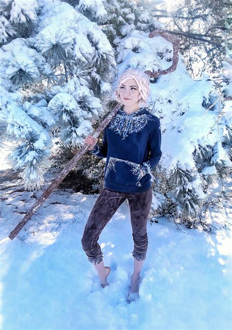 Genderbent Jack Frost Cosplay : r/pics