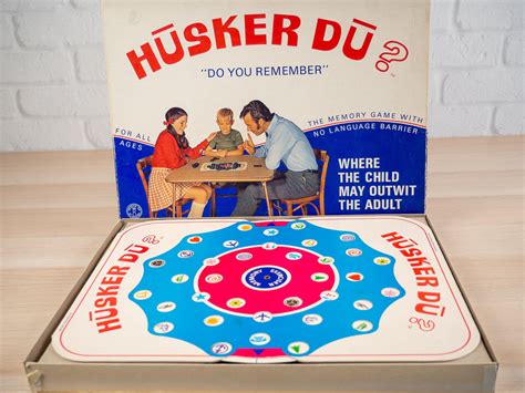 1970 HUSKER-DU Vintage Board Game, Memory Game - Etsy | Vintage board ...