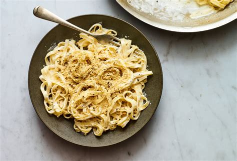 Vegan Alfredo Recipe | Vegan Girls Guide