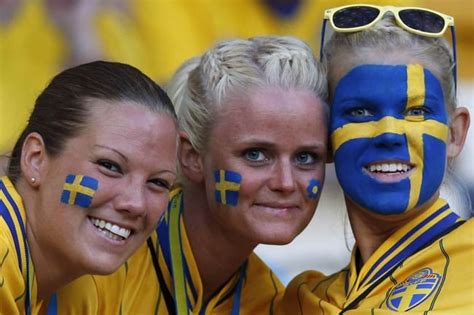 Euro fans and their moods - India Today