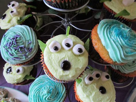 Alien Cupcakes 的图像结果