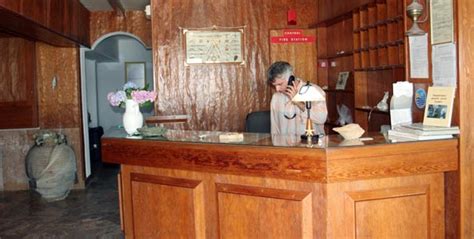 Serifos Accommodation Serifos Island Hotel Maistrali Accommodation ...