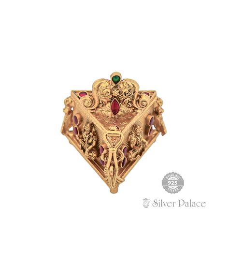 925 Pure Silver Gold Polish Triangle Shape Kumkum Box For Women ...