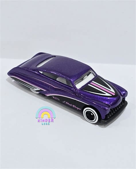 Hot Wheels Purple Passion
