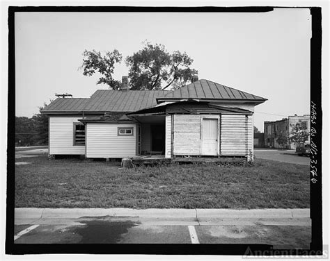 6. Rear elevation facing north - Hemby-Willoughby Funeral...