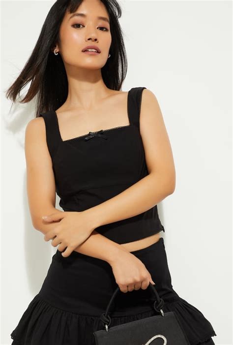 Buy T-Shirts for Women Online at Best Price in India | Max Fashion