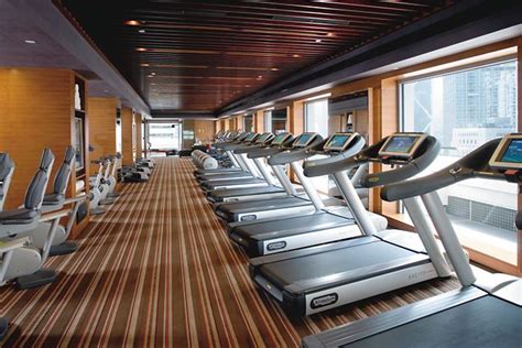 Fitness Center at Mandarin Oriental Hong Kong | Gym room, Gym design, Gym