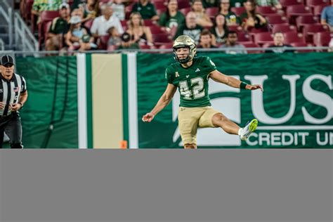 22 Charlotte vs USF Adan Zouagui DRG02976 By David Gold