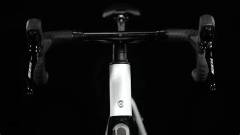 Unleash Your Inner Speed Demon with the Java Siluro 6 Top Shimano 105 ...