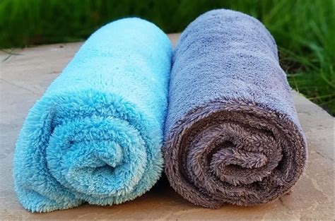 Car Wash Microfiber Cleaning Towel - MaxOshine 350 gsm 40x40 cm ...