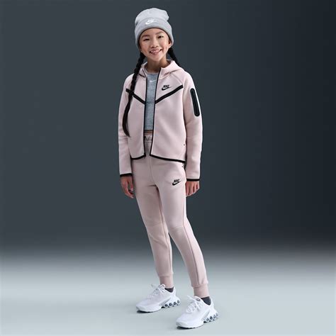 Sportswear Pink Nike Tech Tech Fleece. Nike ZA