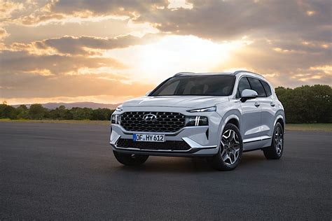 "Rugged" 2021 Hyundai Santa Fe Revealed, Still Waiting for Full Specs - autoevolution