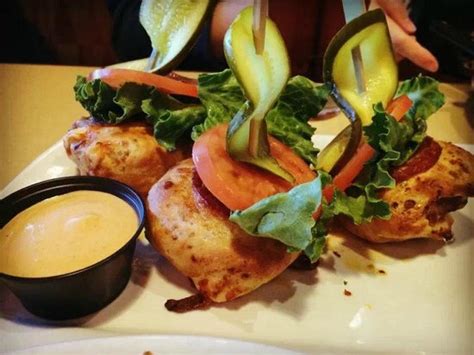 Good food and great service! - Reviews, Photos - Boston Pizza - Tripadvisor
