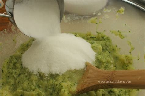 Cinnamon Apple Zucchini Muffins | Recipe