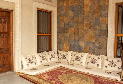 Shop Premium Wallpapers in Borivali Online At Best Price