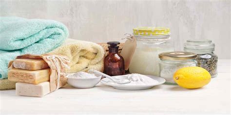 Homemade Cleaning Aids: Swap Chemicals for Kitchen Staples!