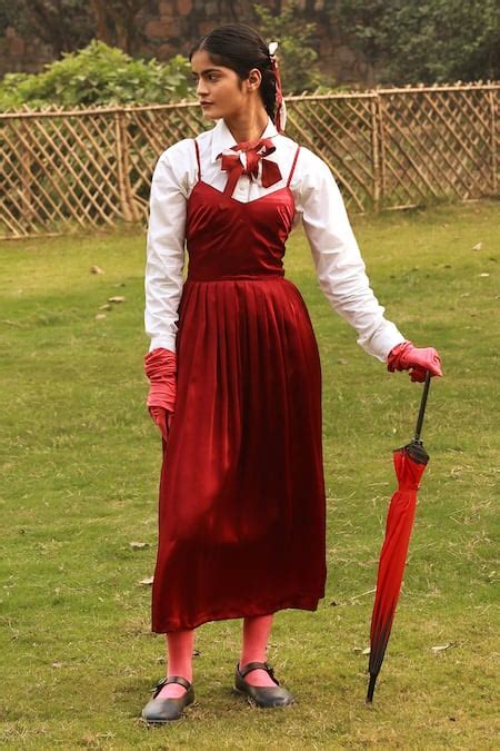 Doodlage | Designer Bottoms, Kurta Sets, Tops | Aza Fashions