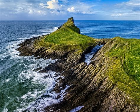 Download wallpaper 1280x1024 hills, cliff, sea, landscape, nature ...