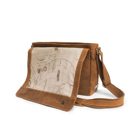 Best Luxury Leather Laptop Bags for Men | Premium Leather Laptop Bags ...