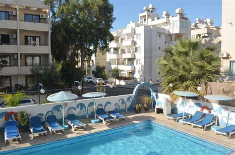 Cactus Hotel Beach: Pictures & Reviews - Tripadvisor