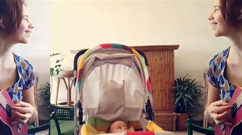 Kalki Koechlin sings a Portuguese lullaby to daughter Sappho and it ...