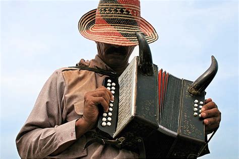 Monday Or Tuesday A Holiday? {Yay!} Here Are 5 Things You Can Do | LBB