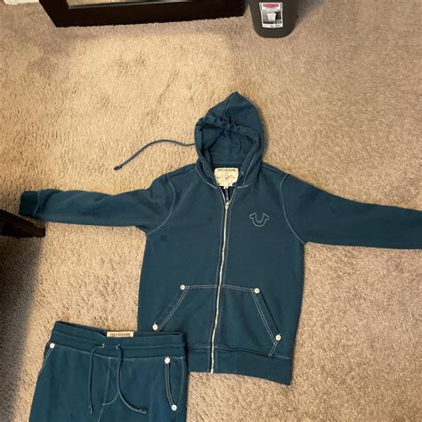 size medium true religion set worn once authentic - Depop