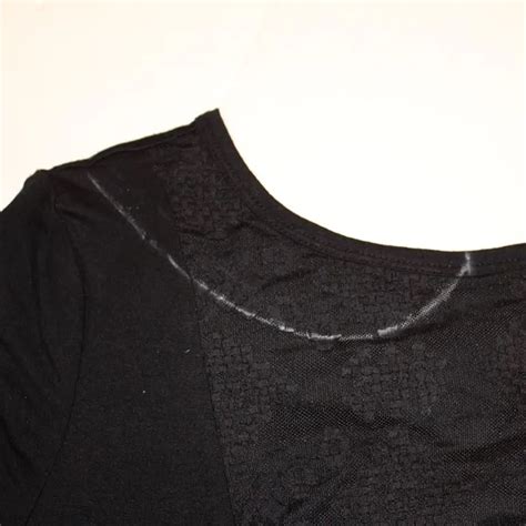 Easy sewing projects with buttons