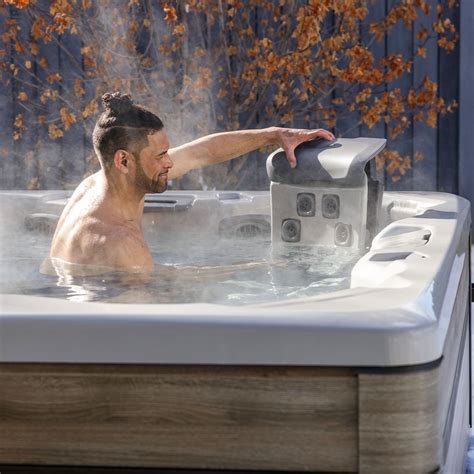 Loveseat vs. Sofa: What’s the Difference and Which is Right for You?