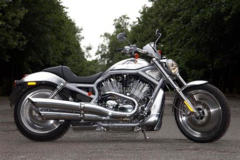 2006 Harley-Davidson VRSCA V Rod Review - Top Speed