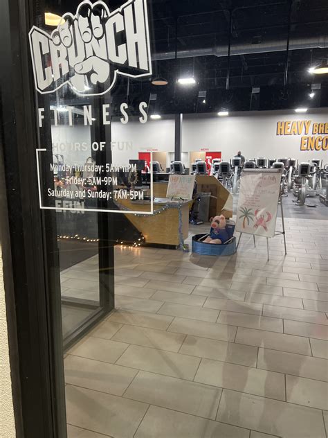 CRUNCH FITNESS - EAST BRUNSWICK - 645 NJ-18, East Brunswick NJ - Hours ...