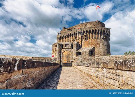 Medieval Chateau De Dinan Castle De Dinan. Dinan is a Walled Breton ...