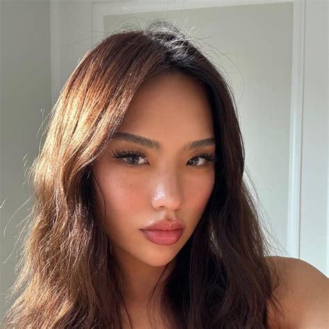 Bambi – Doe Beauty