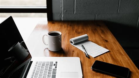 Blogger vs WordPress 2026: Which is Best for Global SEO?