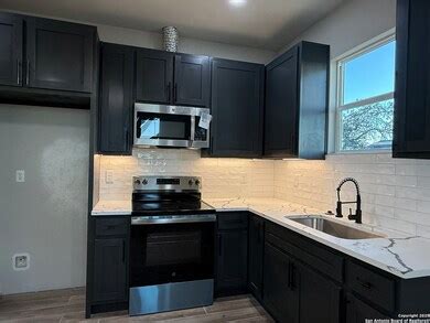 3274 Interstate 35 N, Natalia, TX 78059 | Homes.com