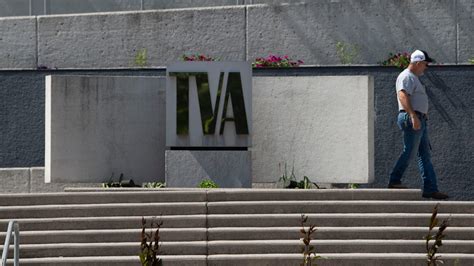 Trump federal employee buyout excludes TVA, Oak Ridge contractors