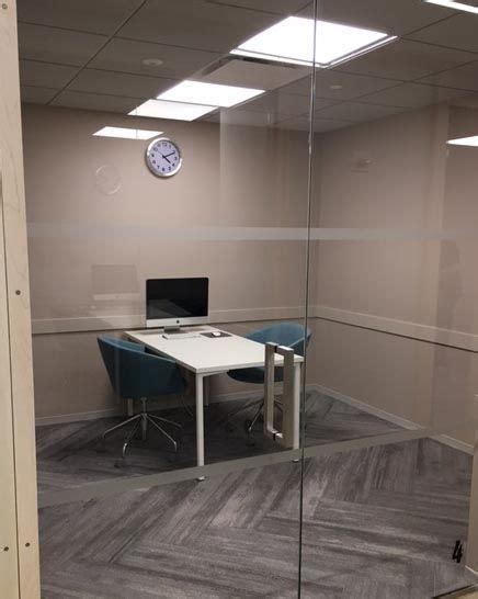 Interview Room Layout 的图像结果