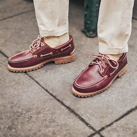Timberland® Authentic Boat Shoe for Men in Dark Red
