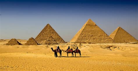 世界未解之谜：金字塔背后到底是什么？骗了人类千年的秘密曝光_腾讯新闻
