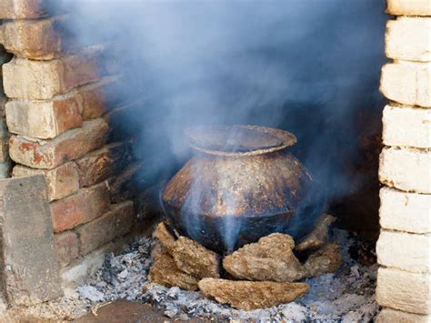 Poor PNG penetration - India may overtake China as the largest cooking ...