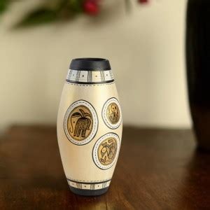 ExclusiveLane Madhubani Hand-Painted Dholak-Shaped (6 Inch, Shimmer ...