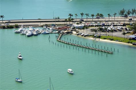 Miami Outboard Club in Miami, FL, United States - Marina Reviews ...