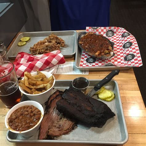 BIG DOG'S BBQ AT ORLEANS BOWLING CENTER - Restaurant Reviews, Photos ...