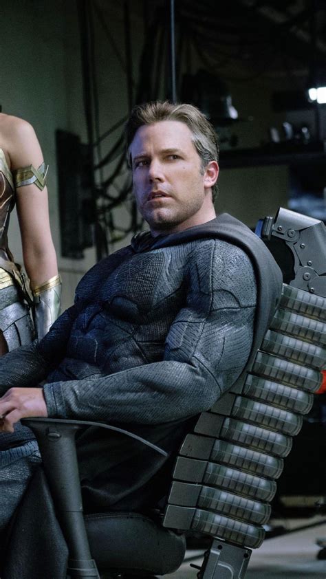 Ben Affleck Batman Costume Wallpapers - Top Free Ben Affleck Batman ...