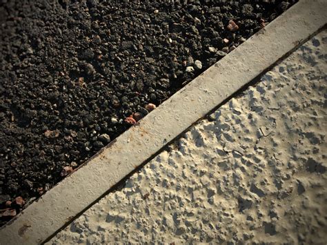 Asphalt vs. Concrete: Which One Should You Choose?