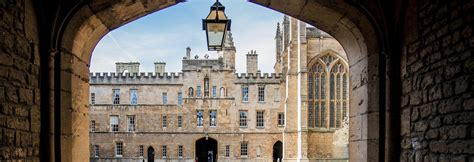 Oxbridge Interviews – Complete Guide and Tips | Road to Abroad