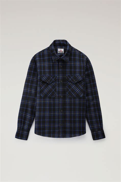 Men's Wool Blend Oxbow Flannel Overshirt - Made in USA Blue | Woolrich USA